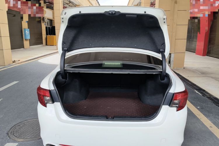 Used Toyota Reiz 2013 2.5S Elite Edition Trunk