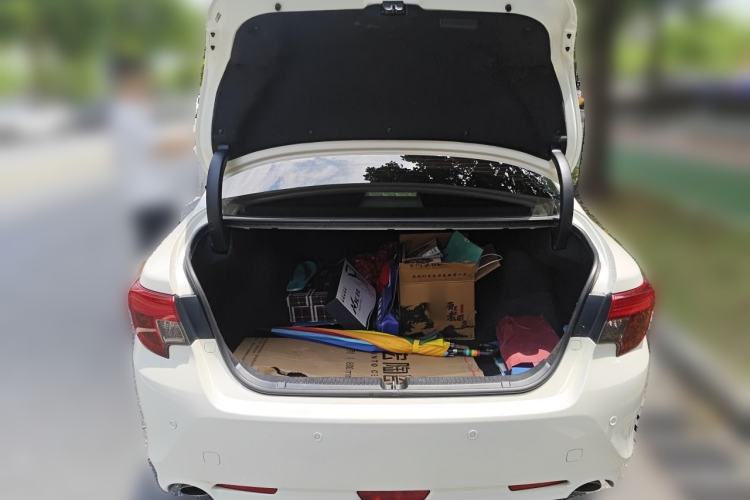 Used Toyota Reiz 2013 2.5V Shangrui Edition Trunk