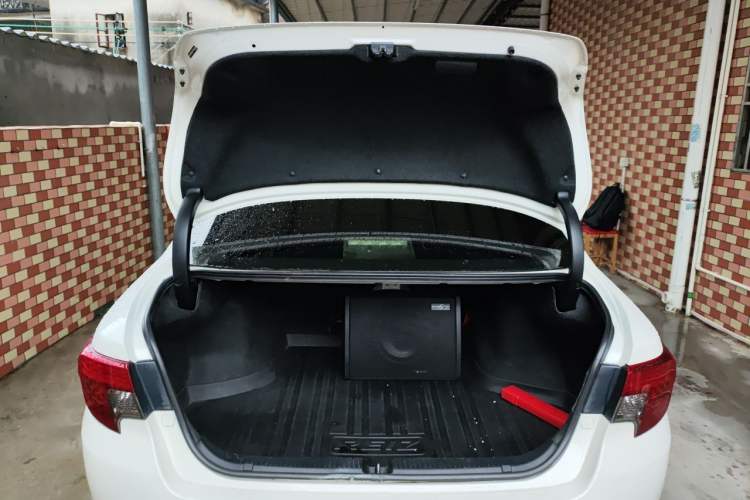 Used Toyota Reiz 2013 2.5V Shangrui Edition Trunk