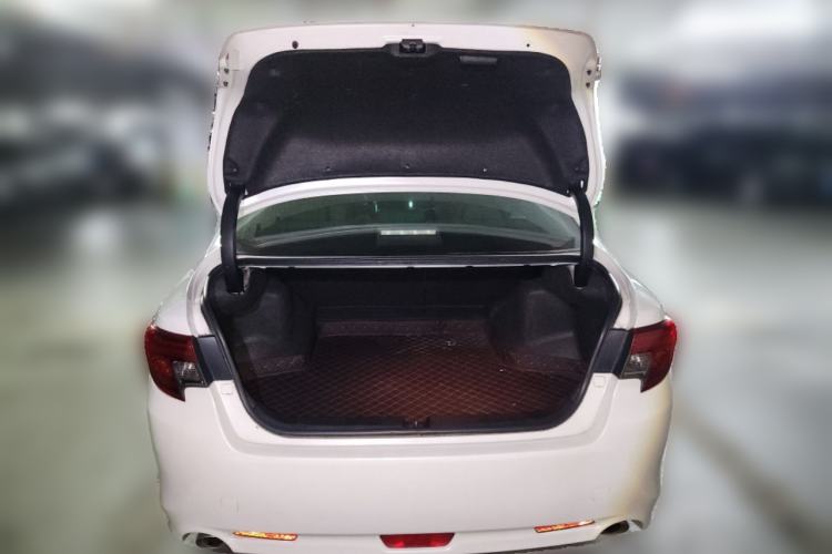 Used Toyota Reiz 2013 2.5V Shangrui Edition Trunk