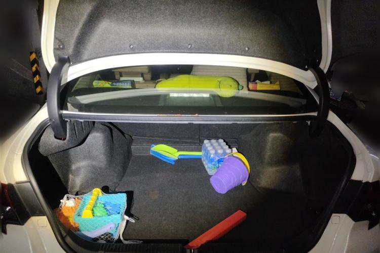 Used Toyota Reiz 2013 2.5S Elite Edition Trunk
