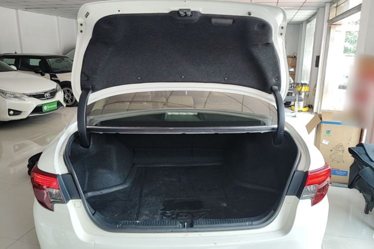 Used Toyota Reiz 2013 2.5V Shangrui Edition Trunk