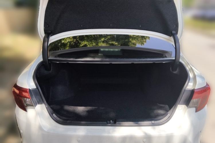 Used Toyota Reiz 2013 2.5V Shangrui Navigation Edition Trunk