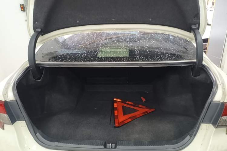 Used Toyota Reiz 2013 2.5S Elite Edition Trunk