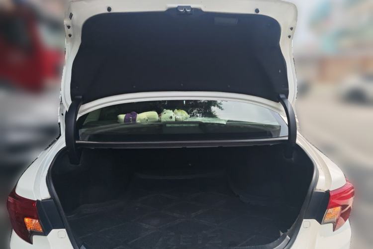 Used Toyota Reiz 2013 2.5S Elite Edition Trunk