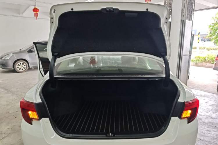 Used Toyota Reiz 2013 2.5S Elite Edition Trunk