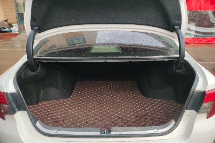 Used Toyota Reiz 2013 2.5V Shangrui Edition Trunk