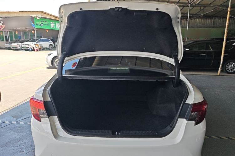 Used Toyota Reiz 2013 2.5V Shangrui Edition Trunk