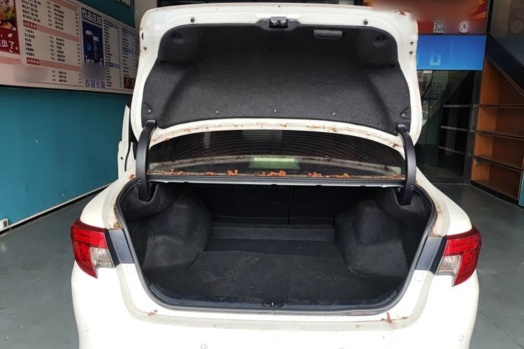 Used Toyota Reiz 2013 2.5V Shangrui Edition Trunk