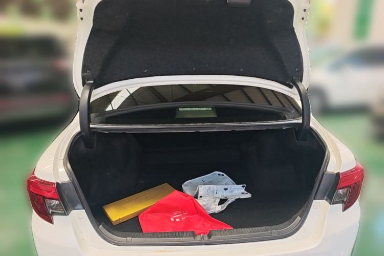 Used Toyota Reiz 2013 2.5S Elite Edition Trunk
