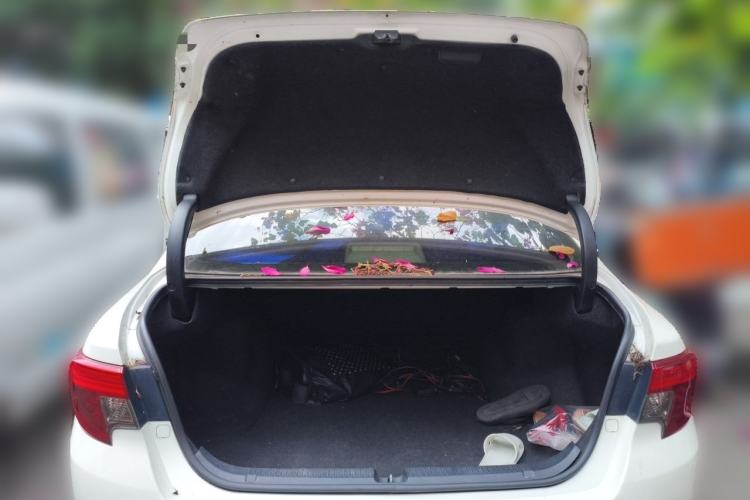Used Toyota Reiz 2013 2.5V Shangrui Edition Trunk