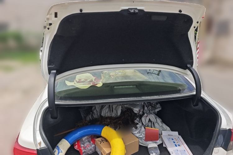 Used Toyota Reiz 2013 2.5V Elite Edition Trunk