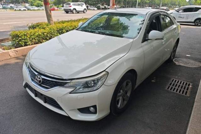 Ojetý Toyota Reiz 2013 2.5V Elite Edition