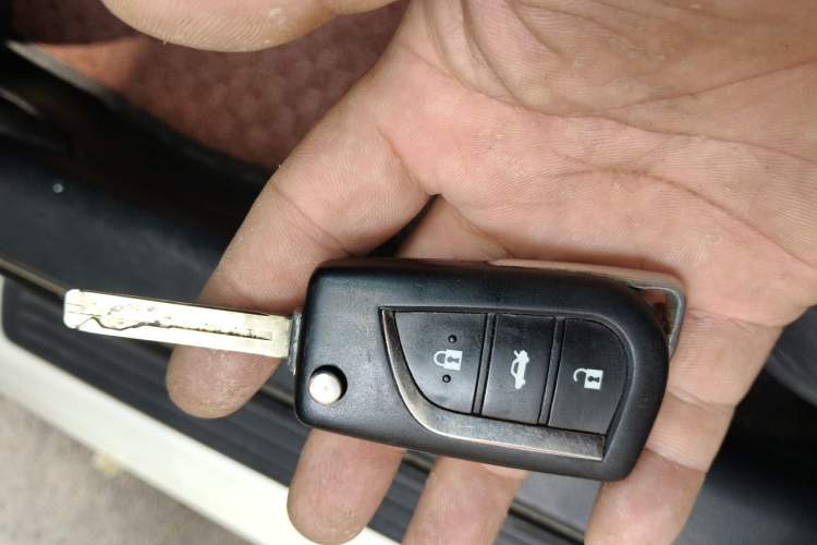 Used Toyota Reiz 2013 2.5V Shangrui Navigation Edition Vehicle Key