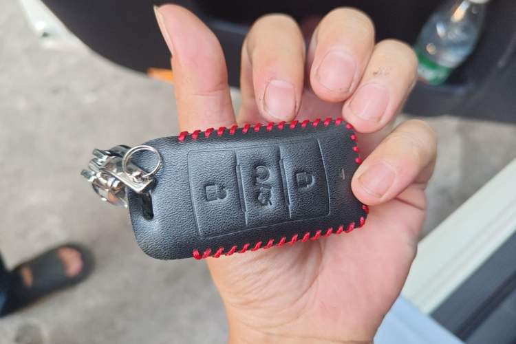 Used Toyota Reiz 2013 2.5S Elite Edition Vehicle Key
