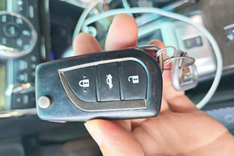 Used Toyota Reiz 2013 2.5V Shangrui Edition Vehicle Key