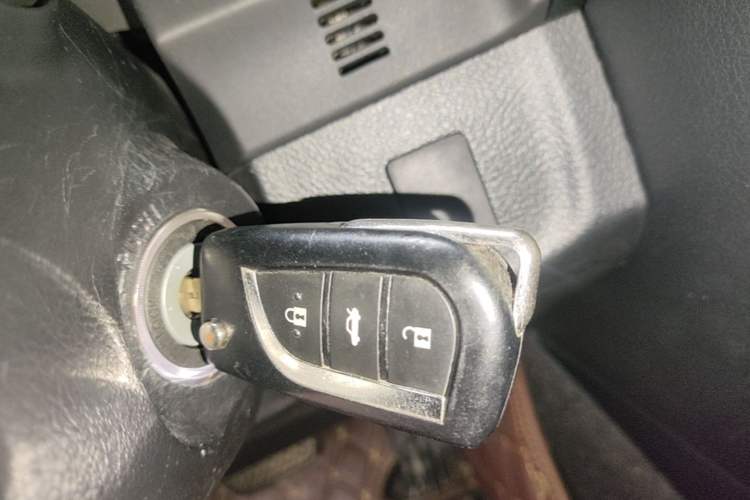Used Toyota Reiz 2013 2.5S Elite Edition Vehicle Key