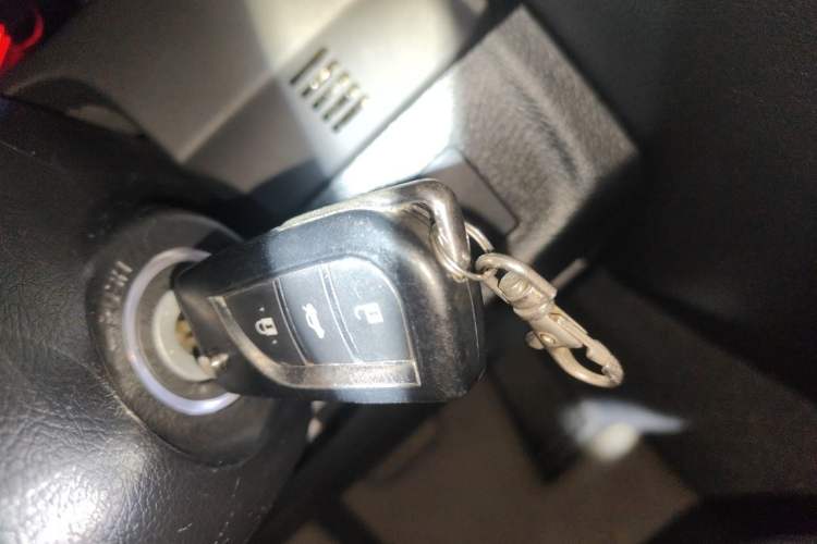 Used Toyota Reiz 2013 2.5S Elite Edition Vehicle Key