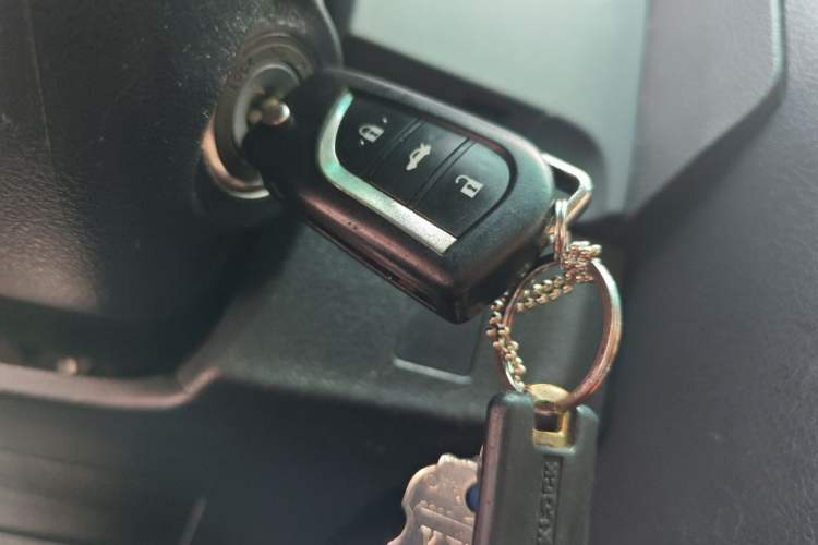Used Toyota Reiz 2013 2.5S Elite Edition Vehicle Key