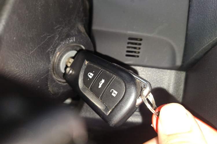 Used Toyota Reiz 2013 2.5V Shangrui Edition Vehicle Key