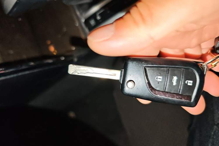 Used Toyota Reiz 2013 2.5V Shangrui Edition Vehicle Key