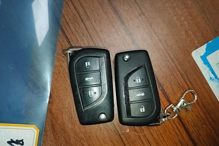 Used Toyota Reiz 2013 2.5S Elite Edition Vehicle Key