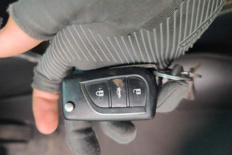 Used Toyota Reiz 2013 2.5V Shangrui Edition Vehicle Key