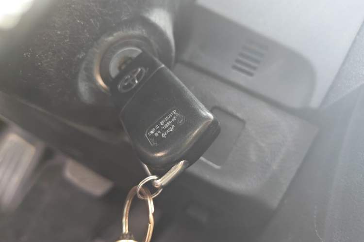 Used Toyota Reiz 2013 2.5V Shangrui Edition Vehicle Key