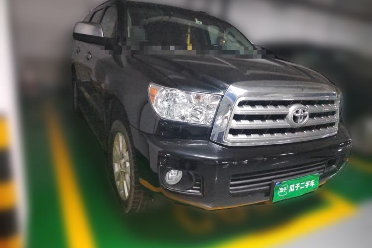 Used Toyota Sequoia 2010 5.7 Platinum Edition Front Right 45 Deg
