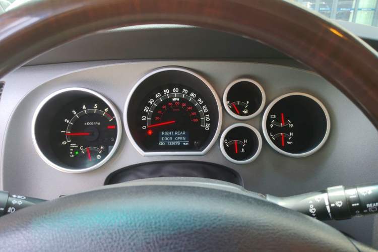 Used Toyota Sequoia 2010 5.7 Platinum Edition Instrument Cluster