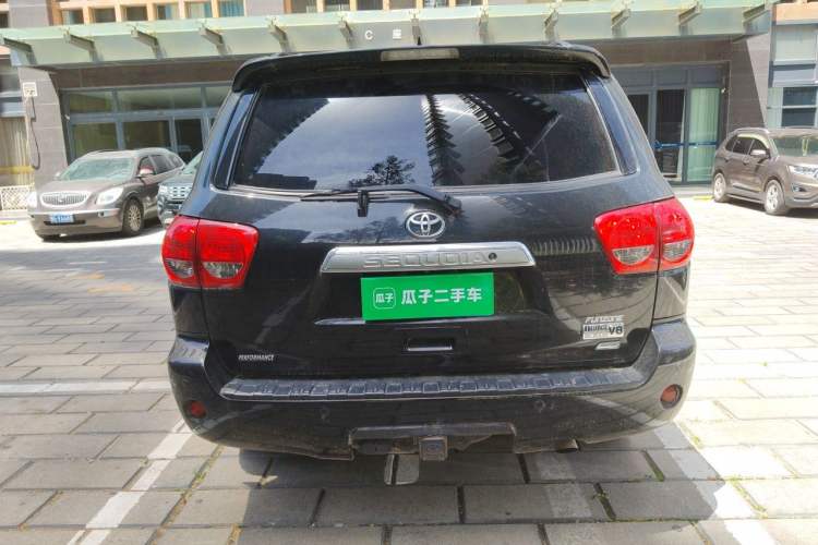 Used Toyota Sequoia 2010 5.7 Platinum Edition Rear