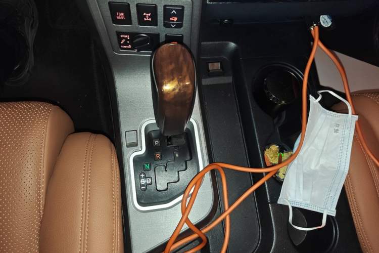 Used Toyota Sequoia  Gear Lever