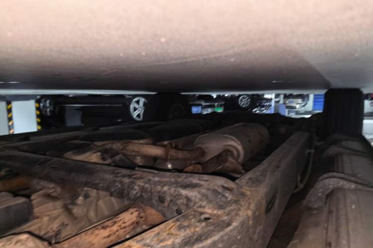 Used Toyota Sequoia  Chassis Front Right