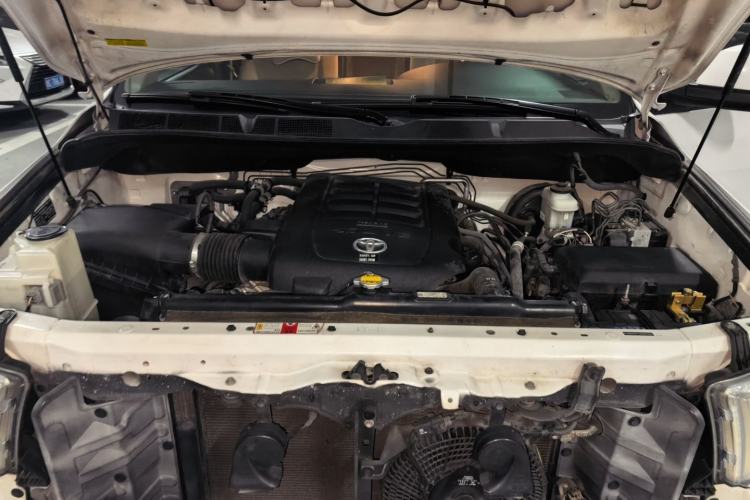 Used Toyota Sequoia  Engine Bay