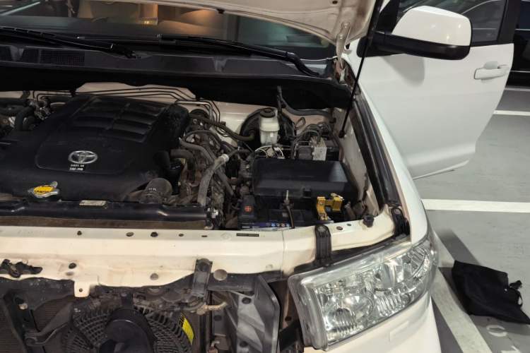 Used Toyota Sequoia  Engine Bay Left