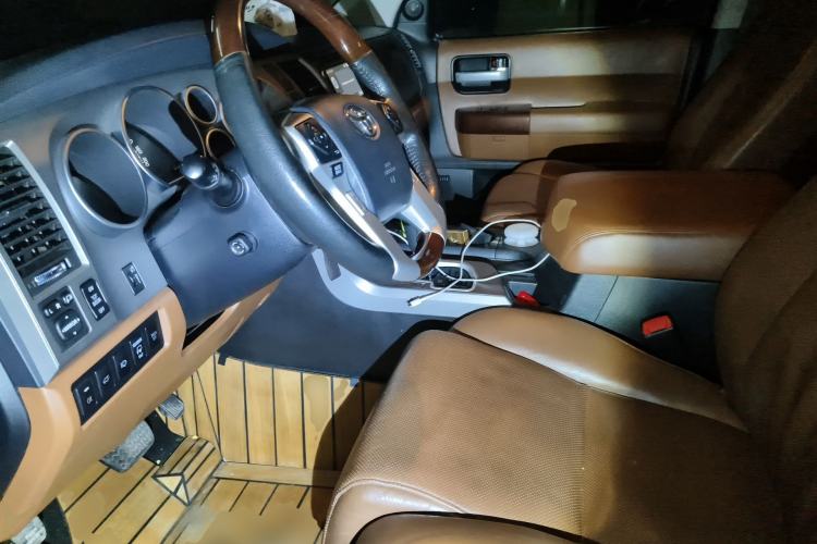 Used Toyota Sequoia  Left Front Seat