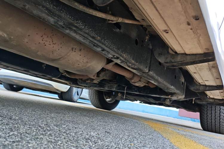 Used Toyota Sequoia 2014 5.7L SR5 8-Seater Middle East Version Chassis Rear Right