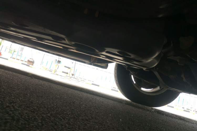 Used Toyota Sequoia  Chassis Rear Left