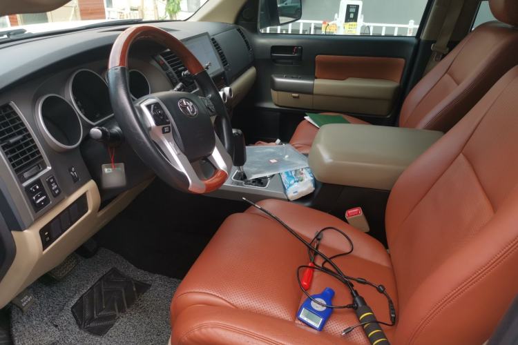 Used Toyota Sequoia  Driver Seat