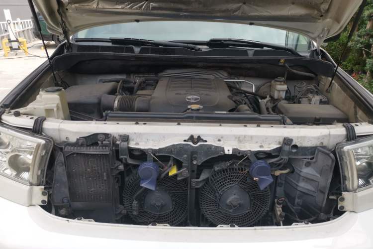 Used Toyota Sequoia  Engine Bay