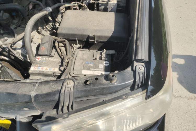 Used Toyota Sequoia  Engine Bay Left
