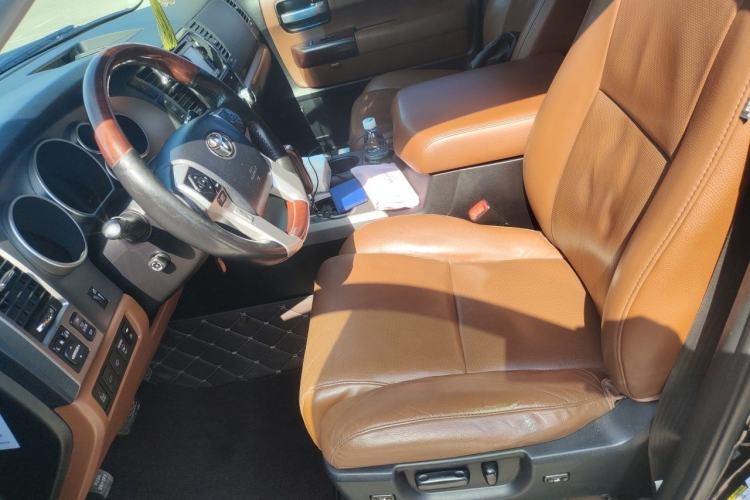 Used Toyota Sequoia  Left Front Seat
