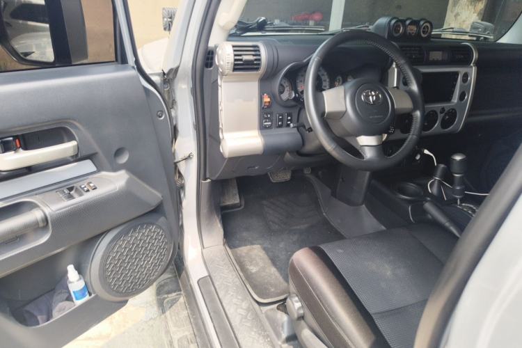 Used Toyota Sequoia  Driver Seat