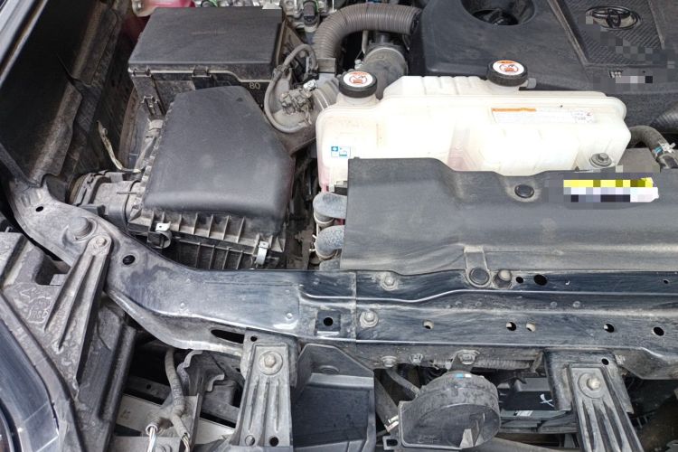 Used Toyota Sequoia 2023 3.5T Hybrid 4x4 SR5 U.S. Specification Engine Bay Right