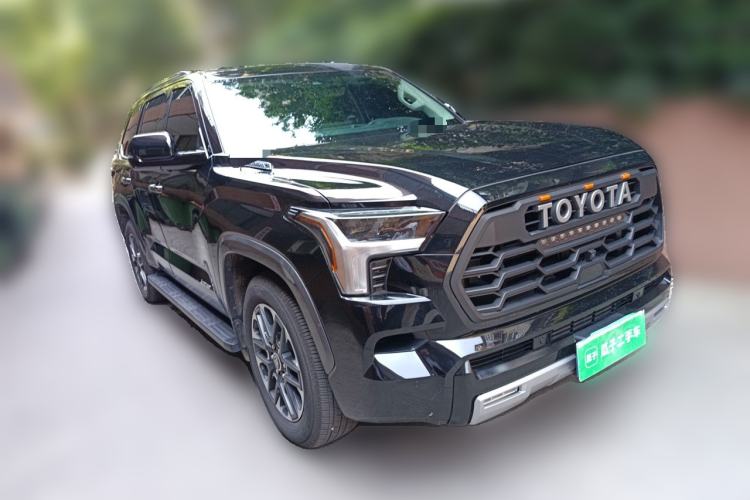 Used Toyota Sequoia 2023 3.5T Hybrid 4x4 SR5 U.S. Specification Front Right 45 Deg