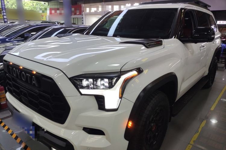 Used Toyota Sequoia 2023 3.5T Hybrid 4x4 TRD Pro U.S. Specification Guazi used car, China used car export, Used car for sale, Used  cars, Cheapest cars for sale