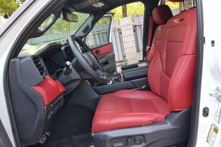 Used Toyota Sequoia  Left Front Seat