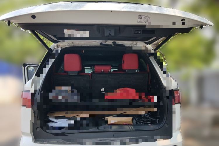 Used Toyota Sequoia  Trunk