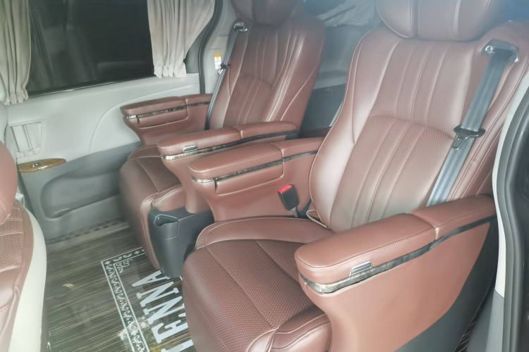 Used Toyota SIENNA  Left Rear Seat