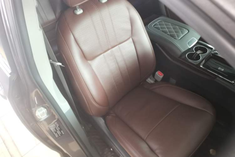 Used Toyota SIENNA  Right Front Seat